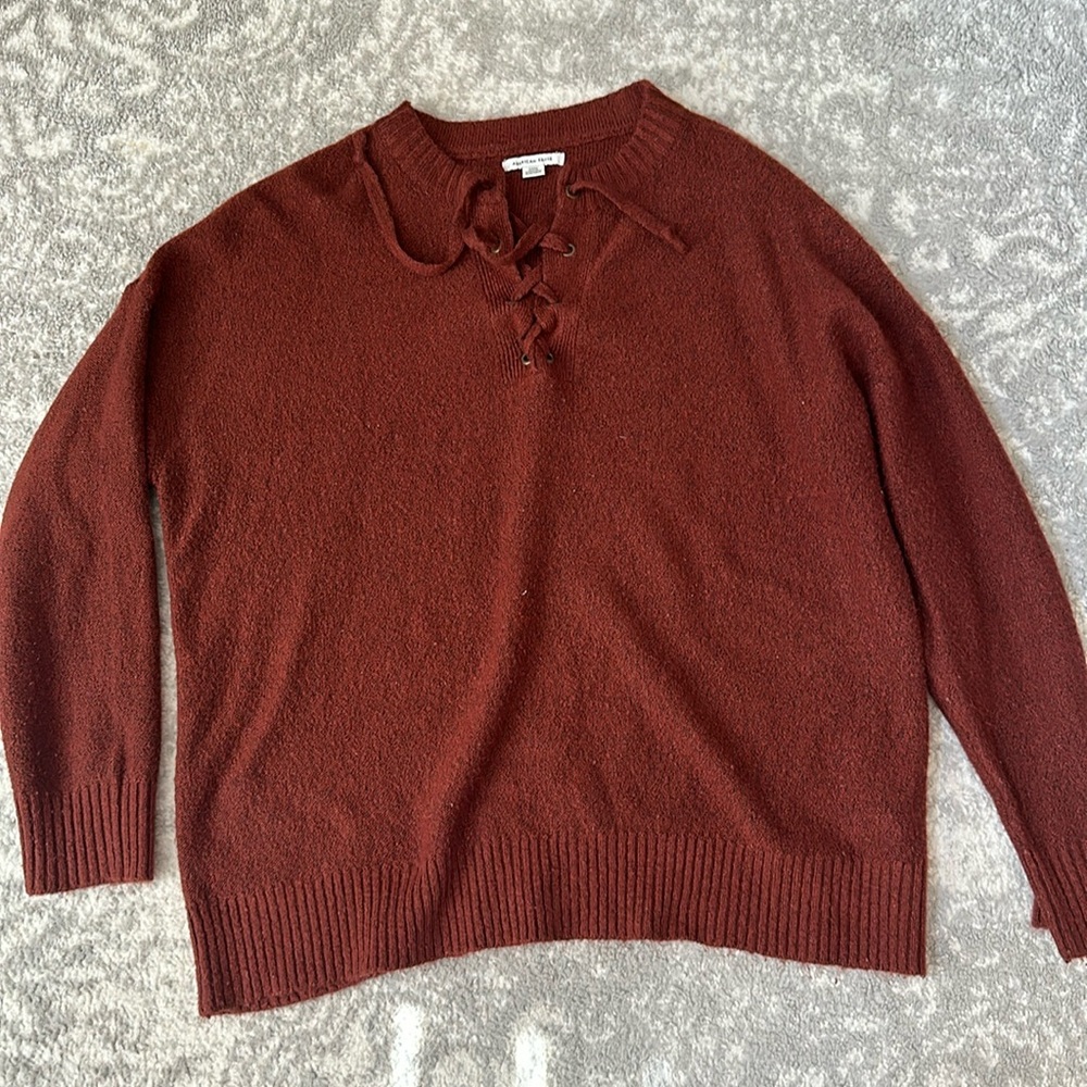 American eagle oversized sweater